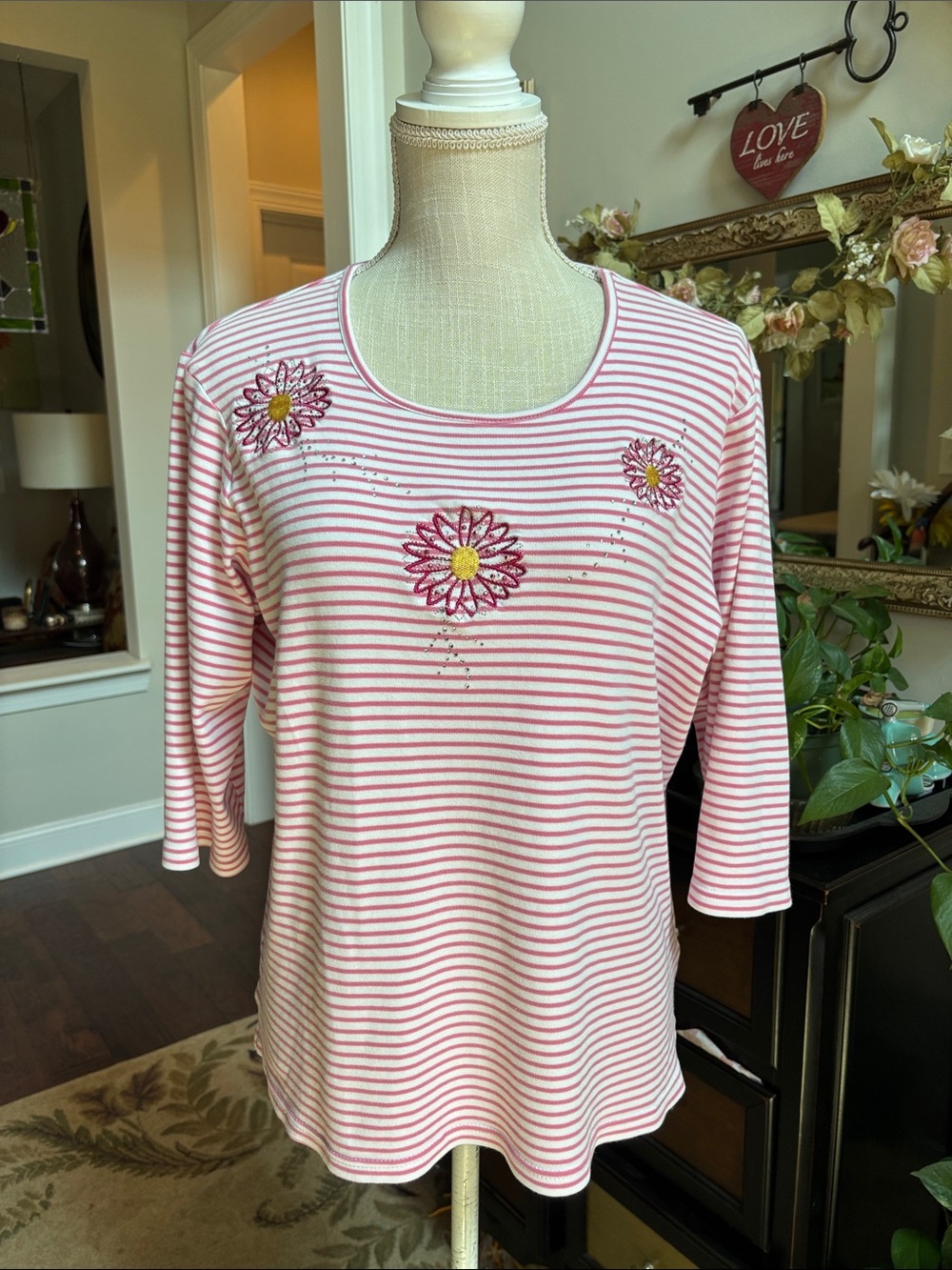 Quacker Factory Striped Pink Floral Embroidered Women’s Top